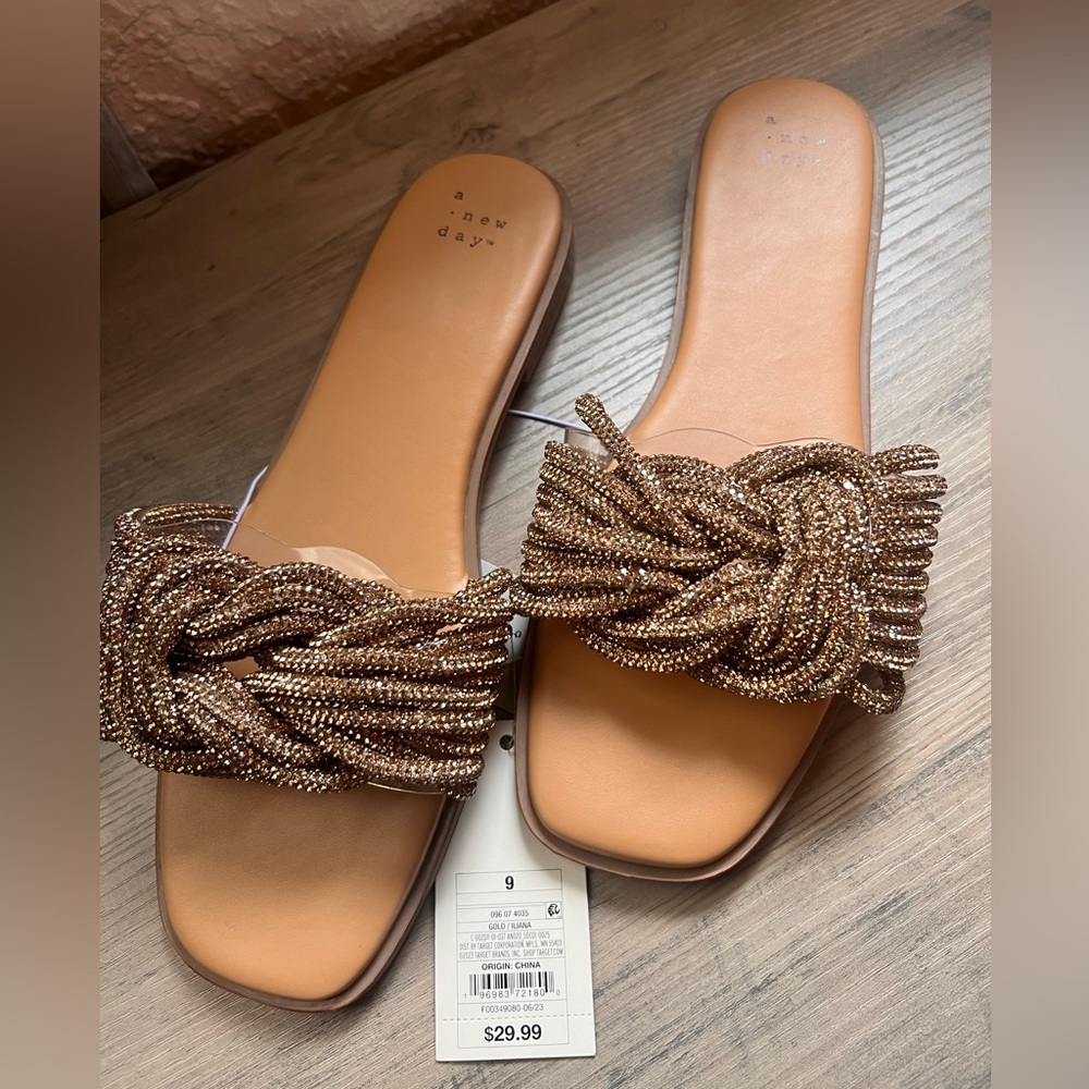 BNWT Shine slide sandals by “A New Day”.